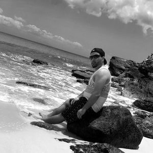 Meet your Posher, Omar